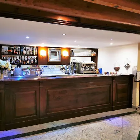 Hotel Hieracon