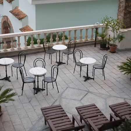Hieracon Hotel 4*
